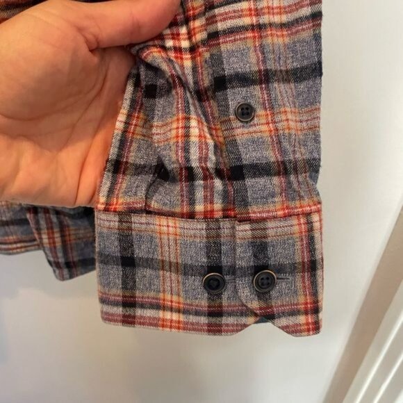 Johnston & Murphy Large Flannel Button Down Shirt Plaid Soft Cotton Long Sleeves - Picture 5 of 9
